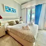 Апартаменты Gatu Isabel 1ª Linea De Playa, Terraza Con Vista Al Mar, Parking Opcional Кадис