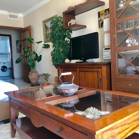 Gatu Premium Isabel Terraza,parking,1ºlinea Playa,wifi,vista Al Mar , Preferente Mayores De 25 Anos Y Familias Apartment Cadiz