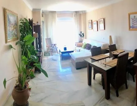 Apartment Gatu Premium Isabel Terraza,parking,1ºlinea Playa,wifi,vista Al Mar , Preferente Mayores De 25 Anos Y Familias Cadiz