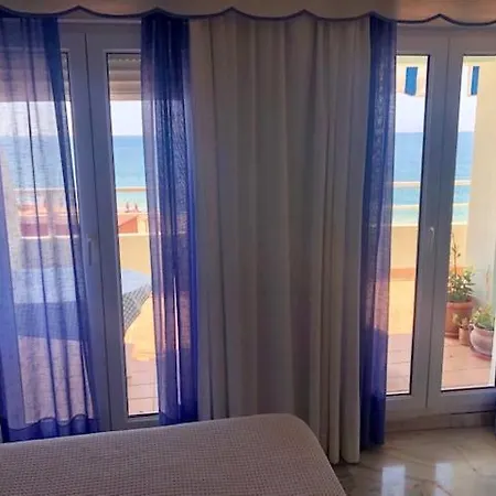 Apartment Gatu Premium Isabel Terraza,parking,1ºlinea Playa,wifi,vista Al Mar , Preferente Mayores De 25 Anos Y Familias