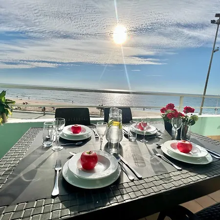 Gatu Premium Isabel Terraza,parking,1ºlinea Playa,wifi,vista Al Mar Apartmán Cádiz