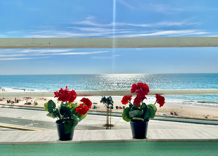 Gatu Premium Isabel Terraza,parking,1ºlinea Playa,wifi,vista Al Mar * Cádis